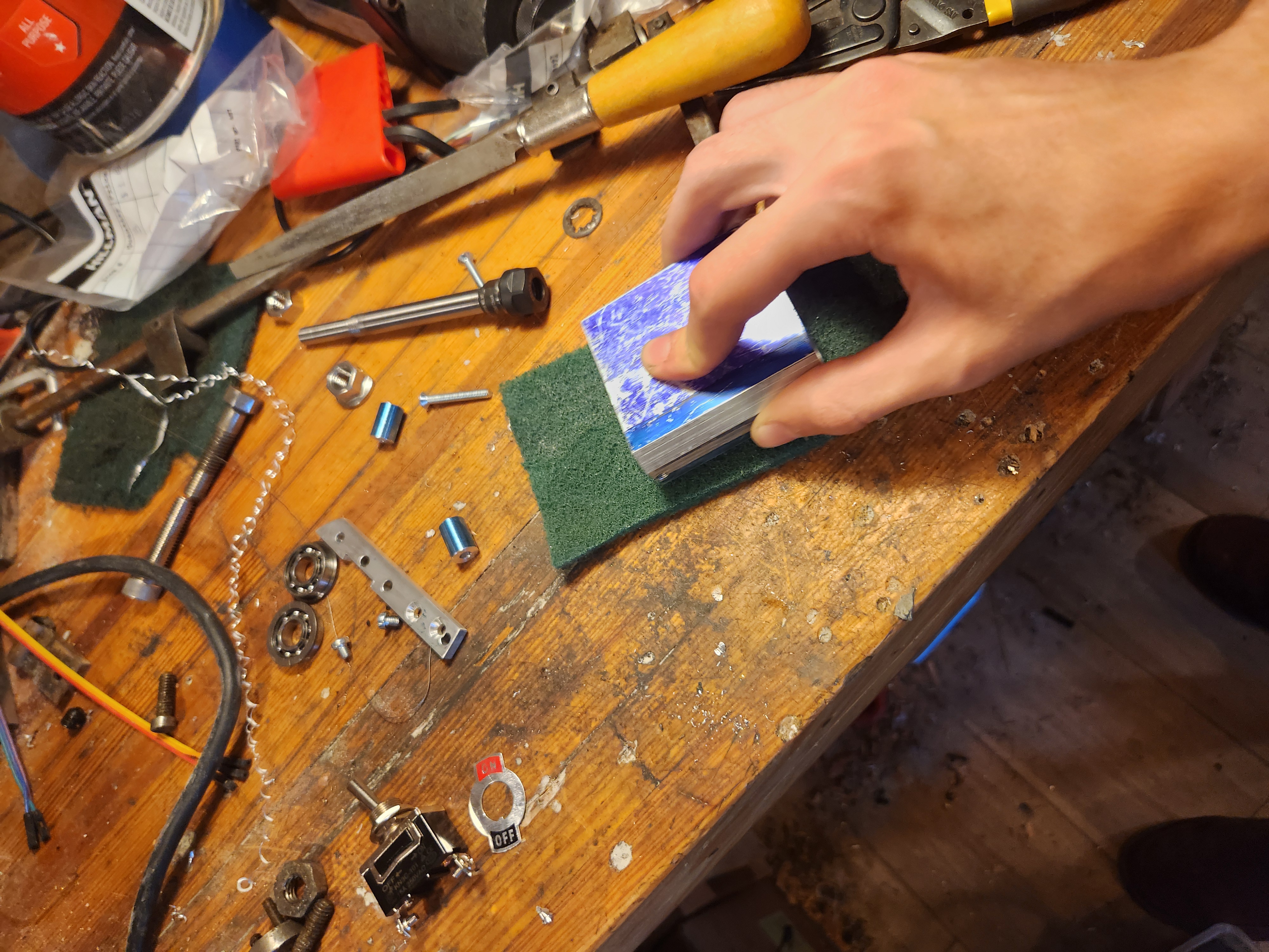 Cutting bearing seats and drilling main hole